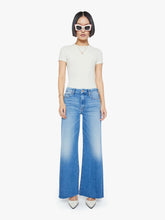 Women PETITES The Lil Roller Fray | Mother Denim Blue (Medium)
