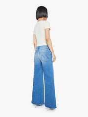 Women PETITES The Lil Roller Fray | Mother Denim Blue (Medium)