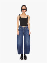 Women PETITES The Lil Mid Rise Full Pipe Flood Fray | Mother Denim Unplugged
