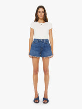 Women The Flutter Short Fray | Mother Denim Blue (Dark)