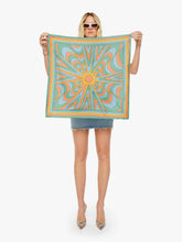 Women The Scarf It Down | Mother Denim Sun Baked
