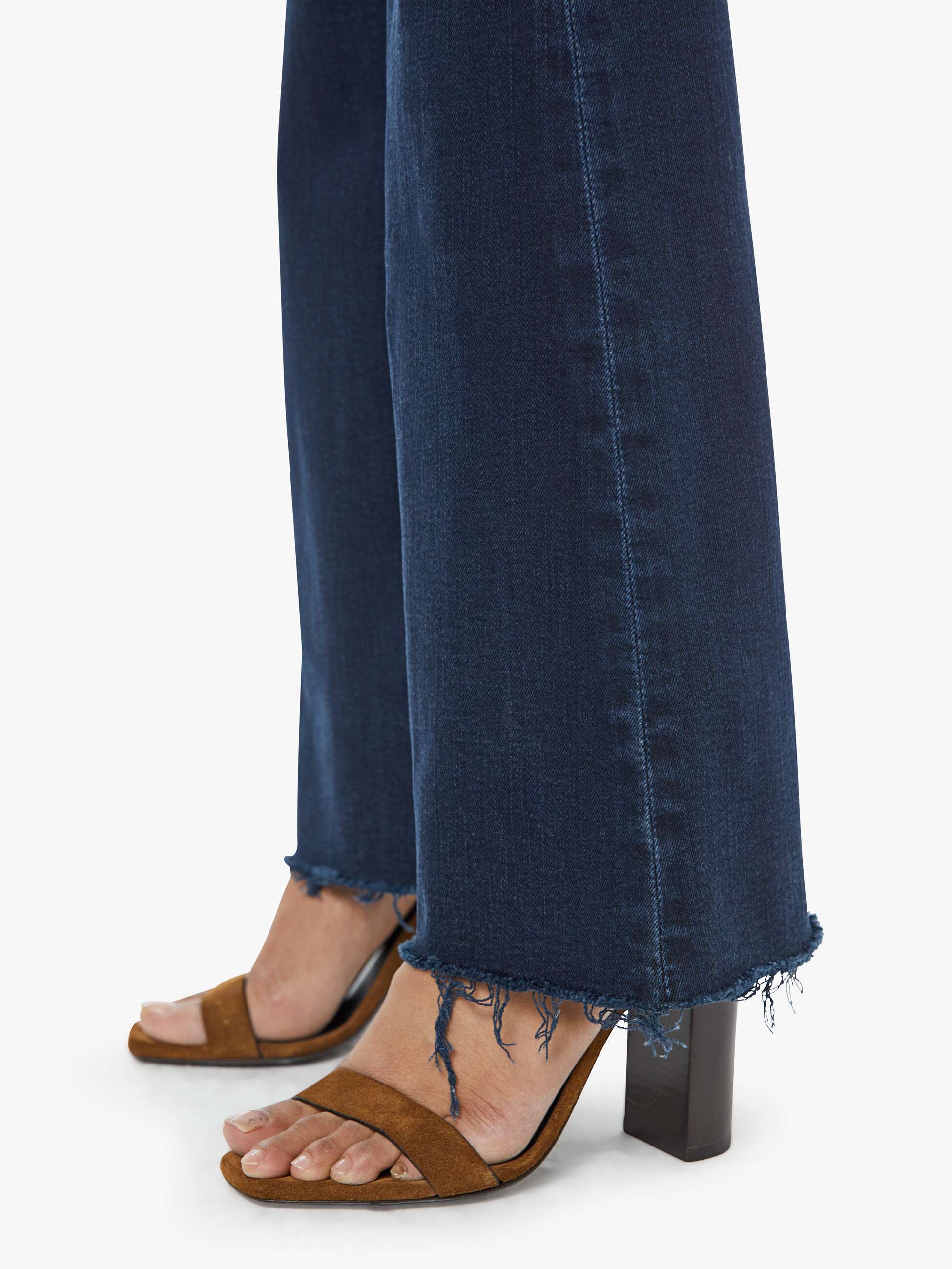 Women PETITES The Lil Weekender Fray | Mother Denim Blue (Medium)