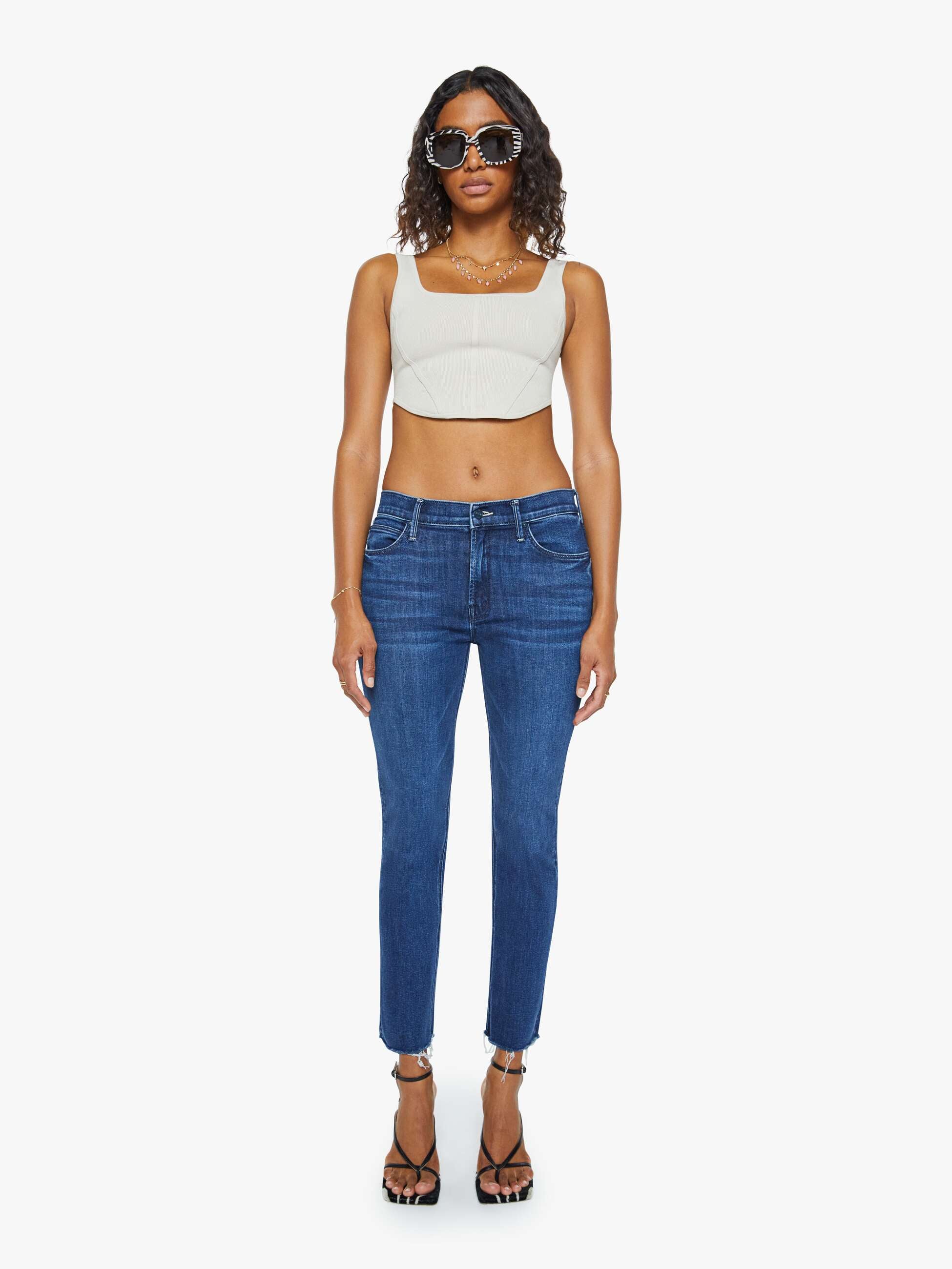 Women The Mid Rise Dazzler Ankle Fray | Mother Denim Blue (Navy)