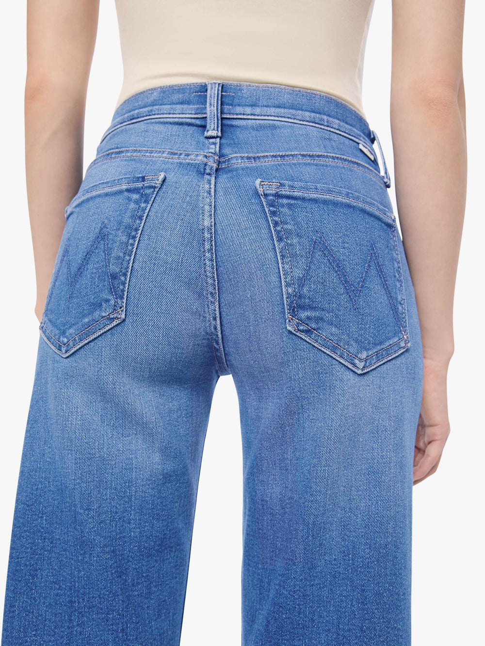 Women PETITES The Lil Mid Rise Rambler Zip Ankle | Mother Denim Blue (Medium)