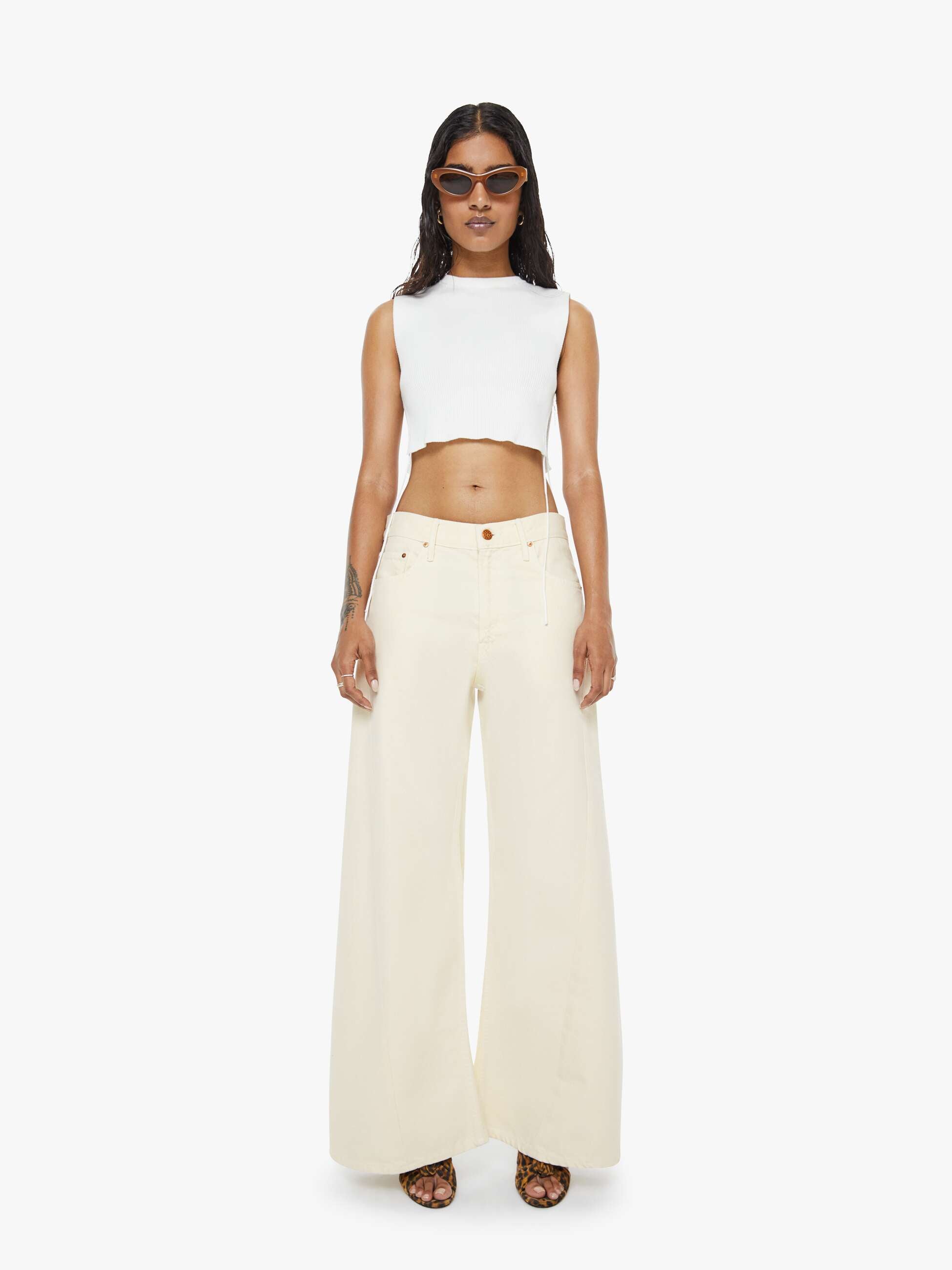 Women PETITES The Lil Lemon Twist Sneak | Mother Denim Natural