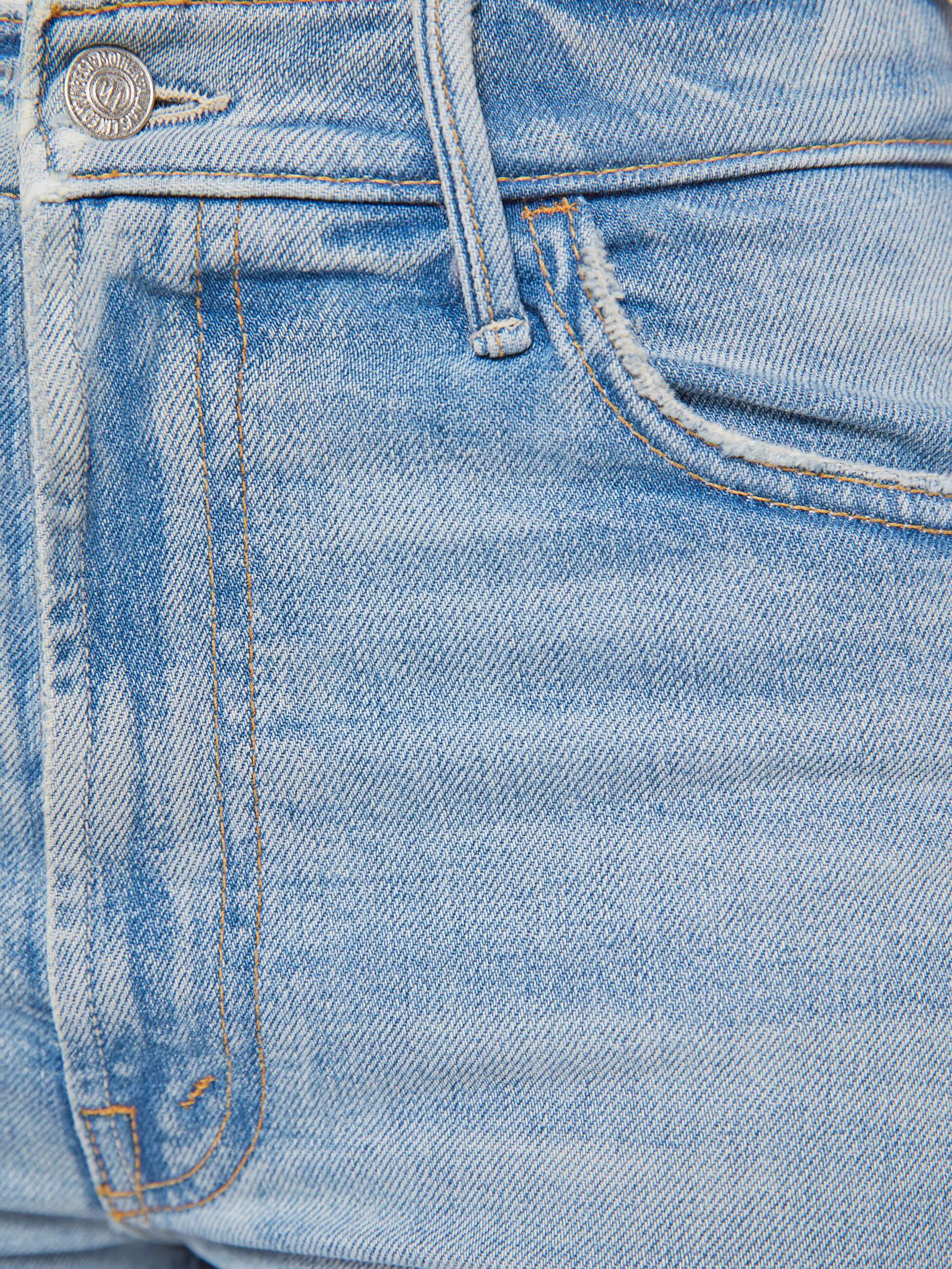 Women PETITES The Lil Hustler Roller Sneak | Mother Denim Blue (Medium)