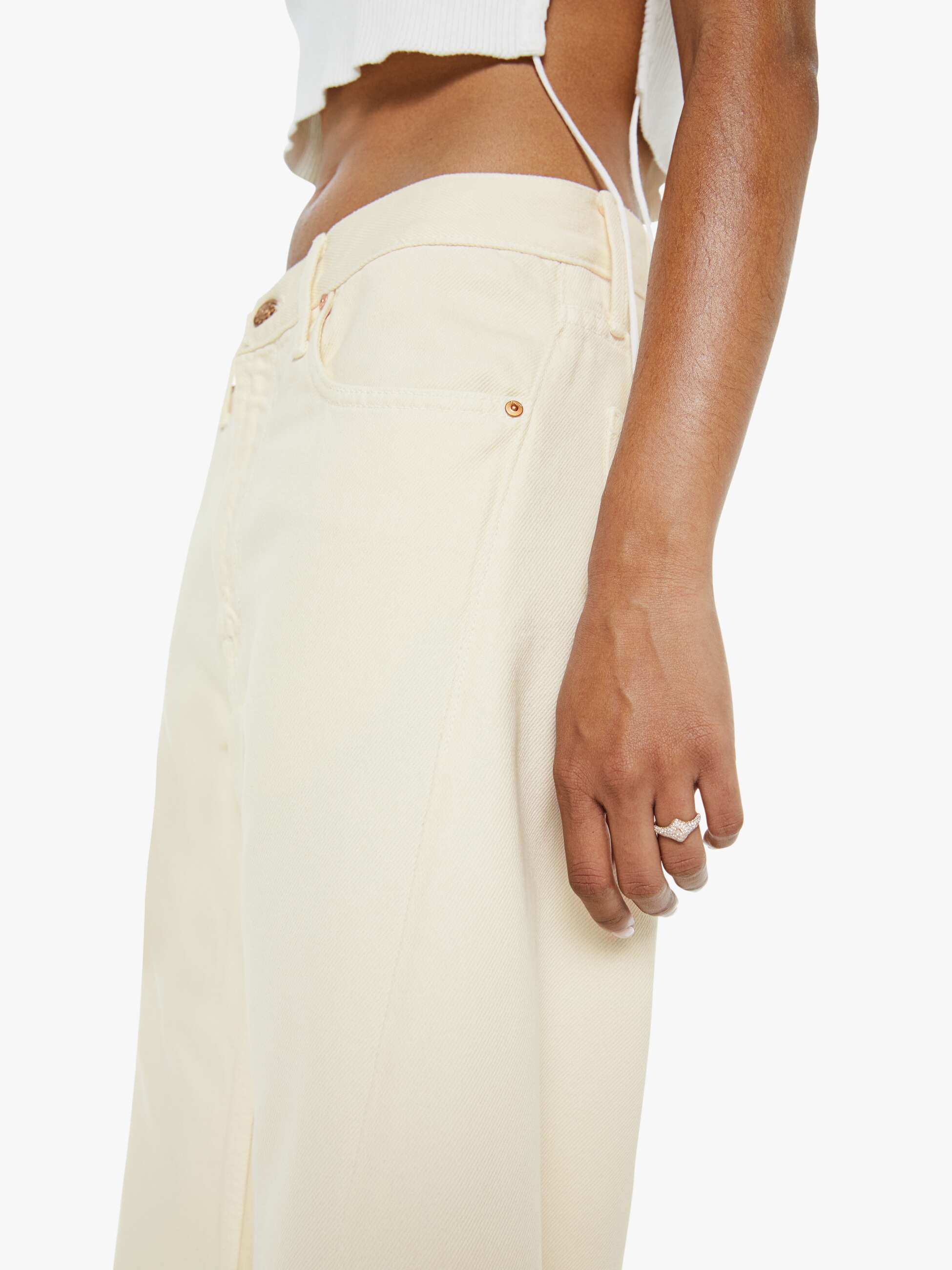 Women PETITES The Lil Lemon Twist Sneak | Mother Denim Natural