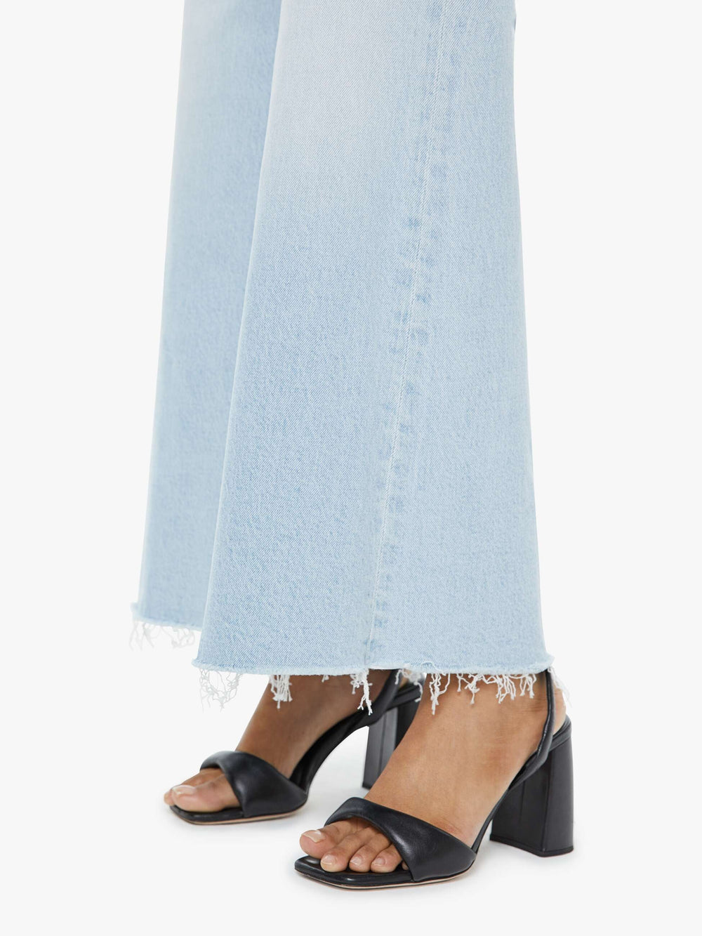 Women PETITES The Lil Hustler Roller Skimp Fray | Mother Denim Bring The Cooler