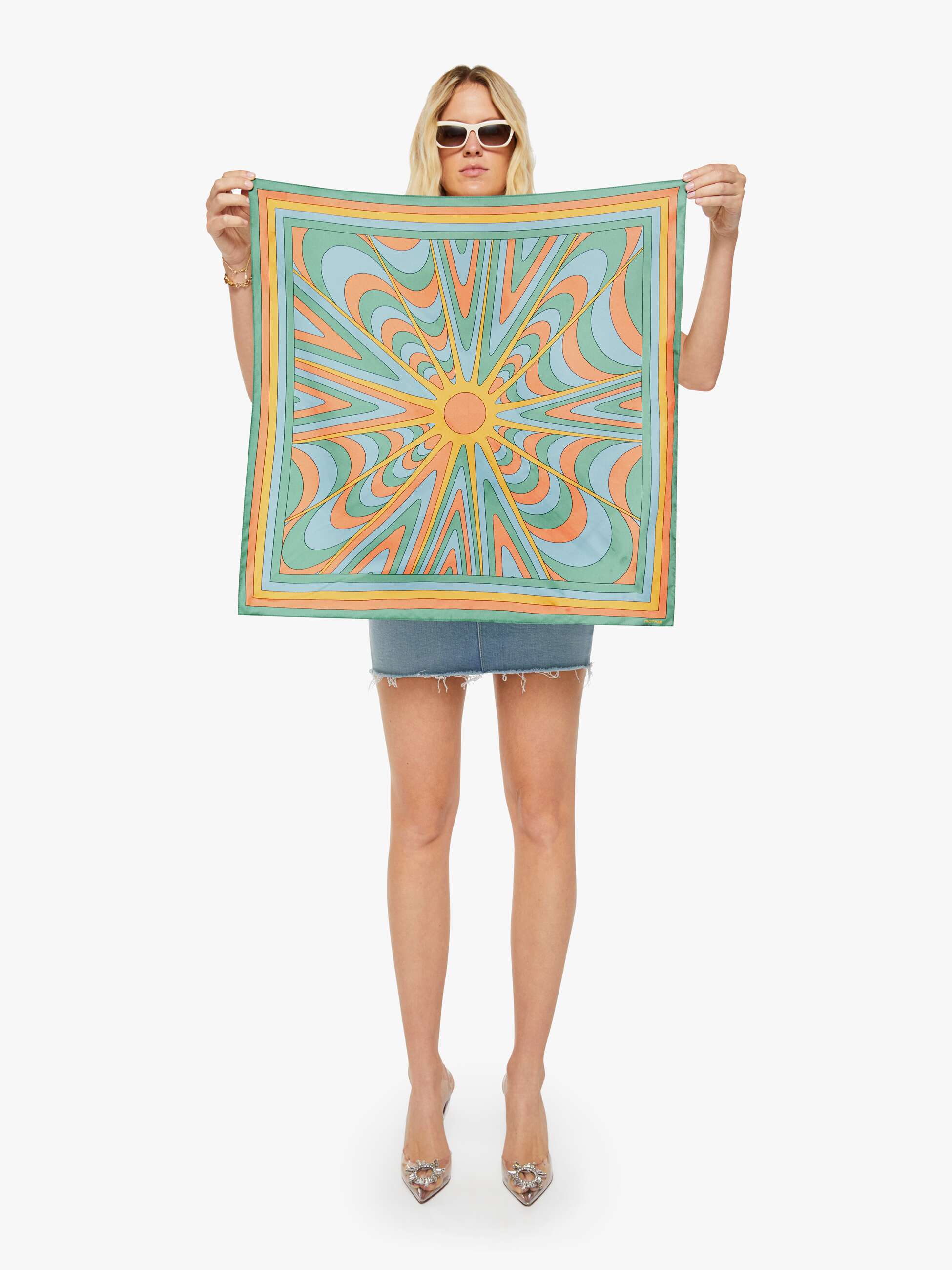 Women The Scarf It Down | Mother Denim Sun Baked