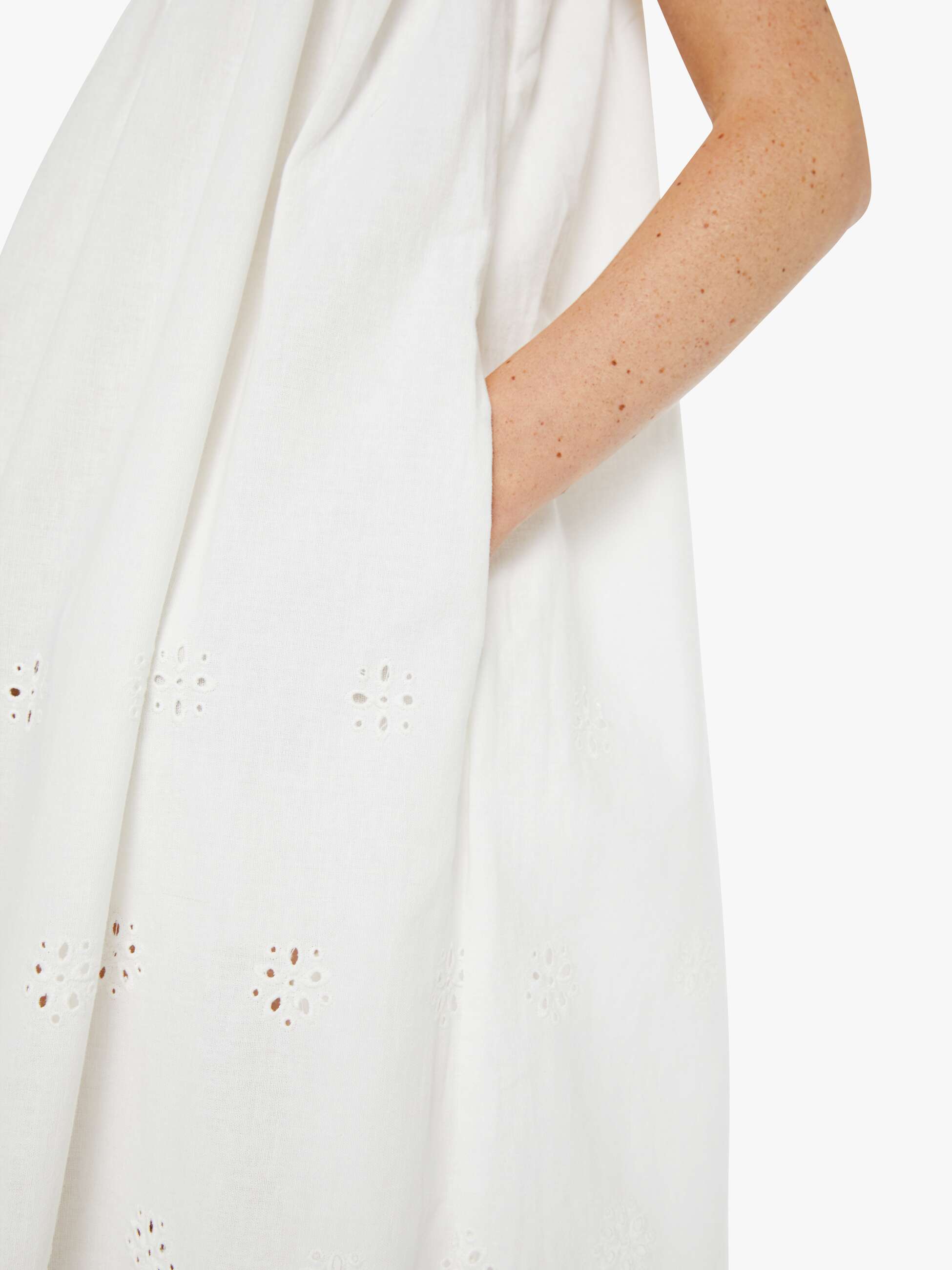 Women The Lullaby Maxi | Mother Denim White