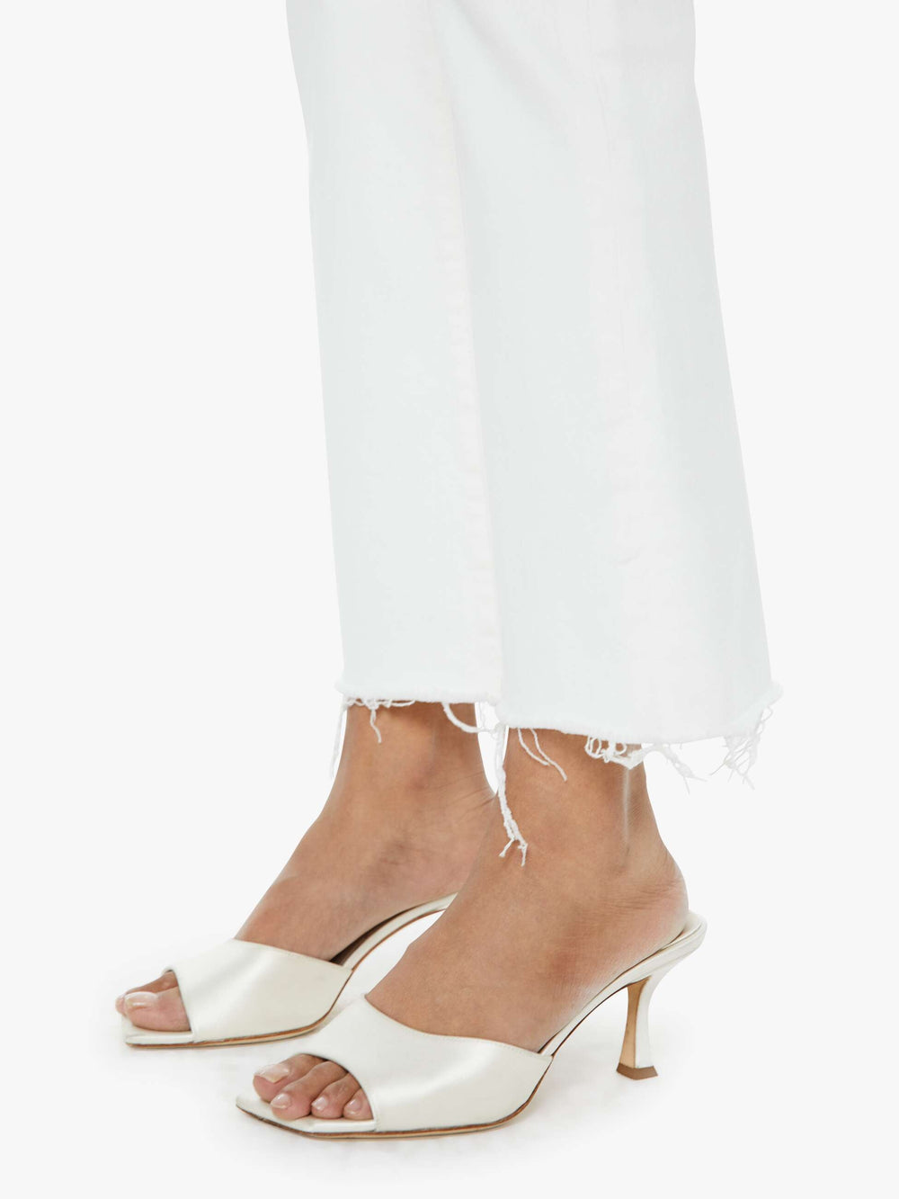Women PETITES The Lil Hustler Ankle Fray | Mother Denim White