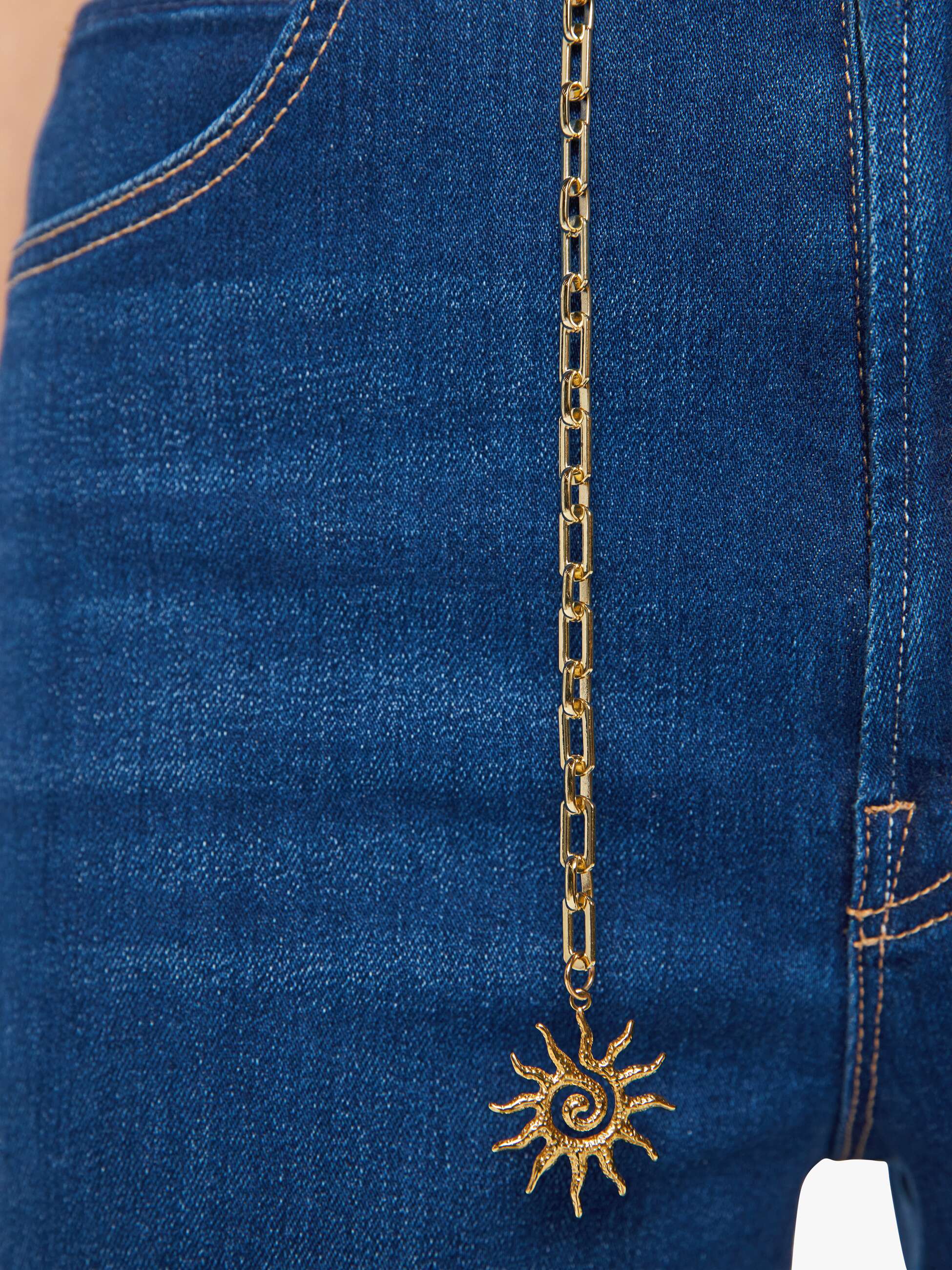 Women The Party In The Back Shirt | Mother Denim Flower Notes