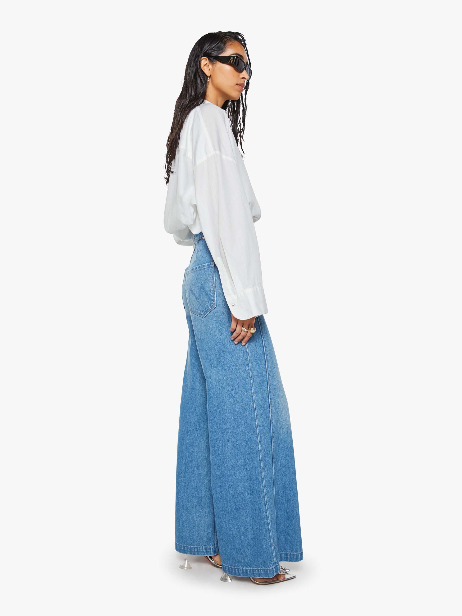Women The Foxy Boxy | Mother Denim Hands Up