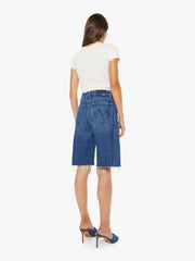 Women The Half-Pipe Bermuda Fray | Mother Denim Blue (Dark)