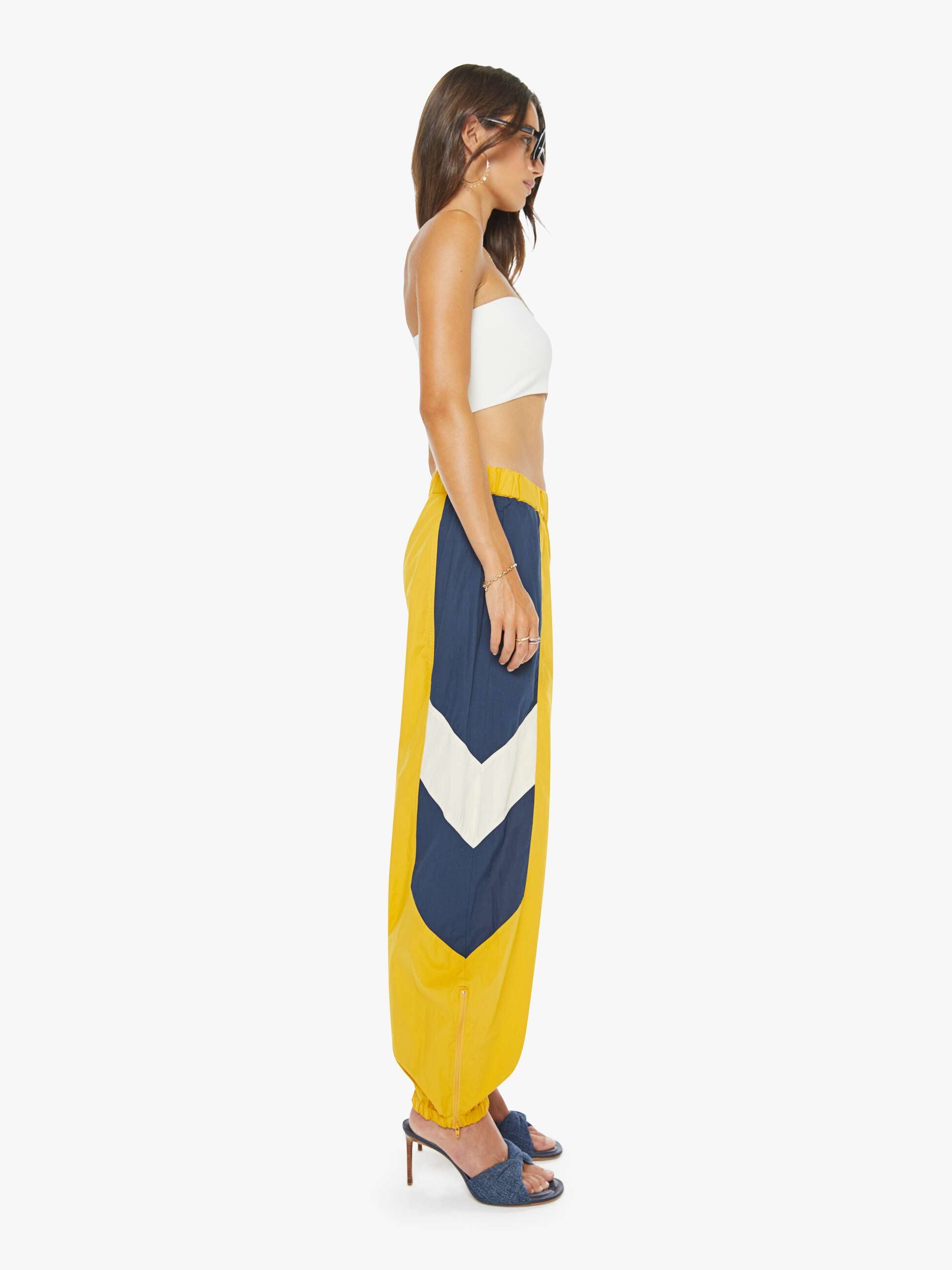 Women The Home Stretch Sneak | Mother Denim Artisians Gold